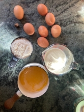 eggs, flour, cream, nutmeg, melted butter